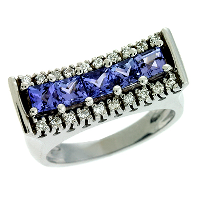 Tanzanite and diamond ring