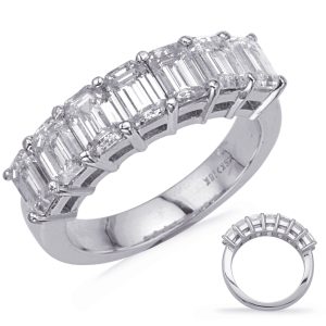 Emerald Cut Diamond Band