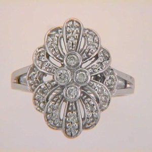 Antique White Gold Ring
