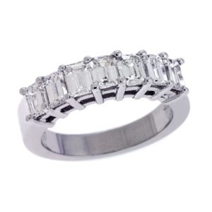 Emerald Cut Diamond Band