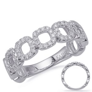 Platinum Diamond Fashion Ring