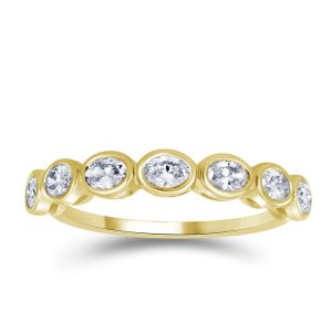 Yellow Gold Oval Diamond Ring