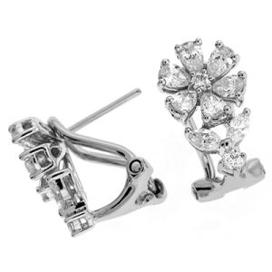 White Gold Diamond Earring