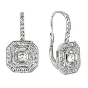 White Gold Diamond Earring