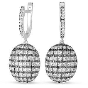 White Gold Diamond Earring
