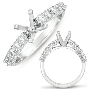 Round Diamond Engagement Ring Round Diamond Engagement Ring