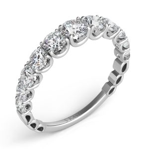 PLAT Round Wedding Band