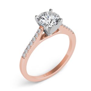 Round Diamond Engagement Ring