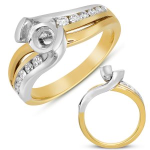 Round Diamond Engagement Ring