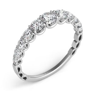 PLAT Round Wedding Band