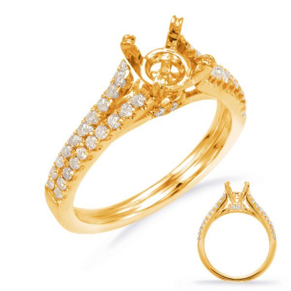 Round Diamond Engagement Ring