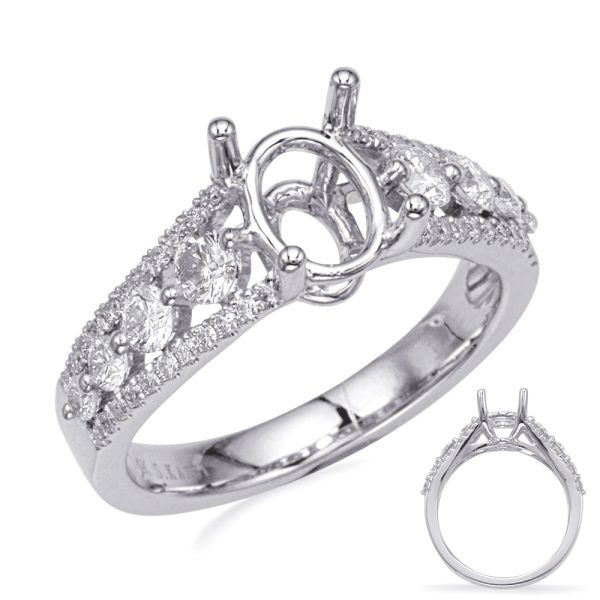 Round Diamond Engagement Ring