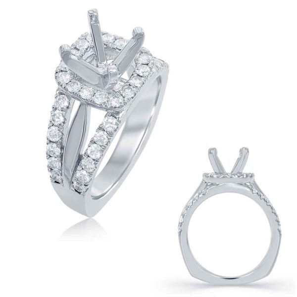 Round Diamond Engagement Ring