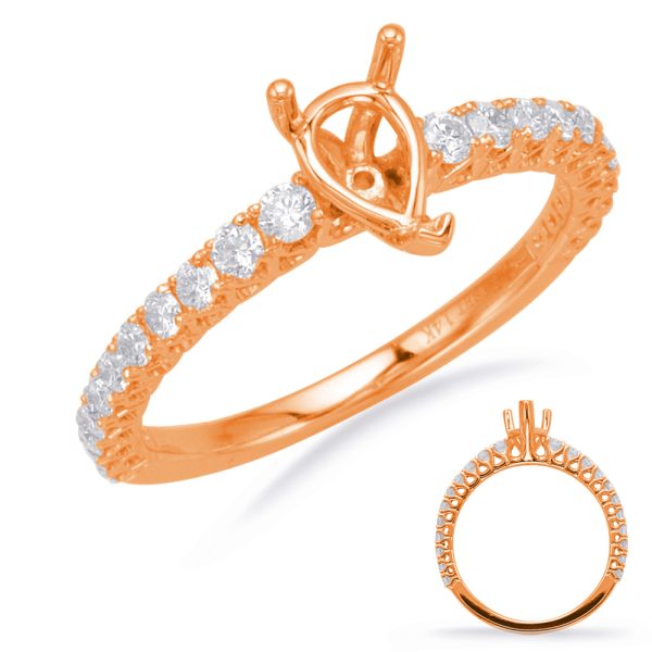 Round Diamond Engagement Ring