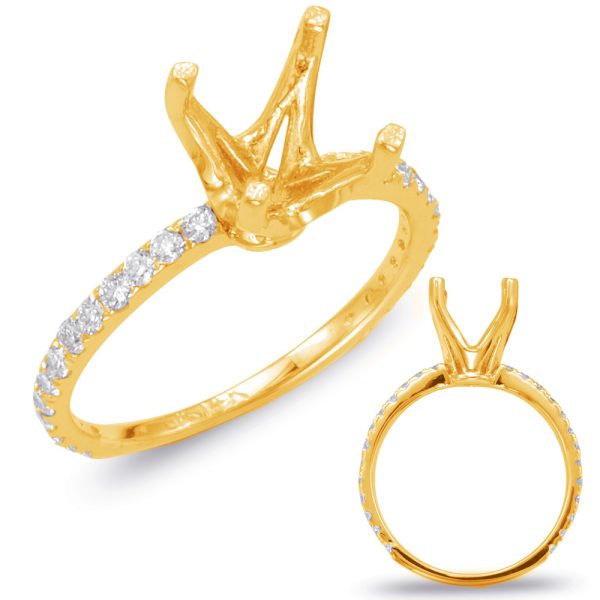 Round Diamond Engagement Ring
