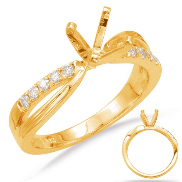 Round Diamond Engagement Ring