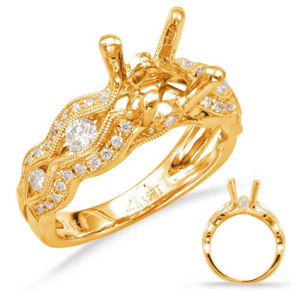 Round Diamond Engagement Ring