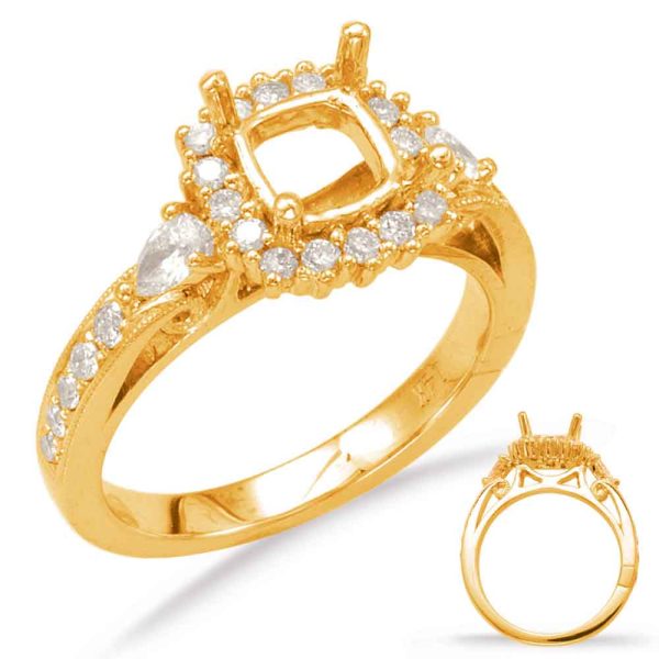 Pear Shape Diamond Engagement Ring