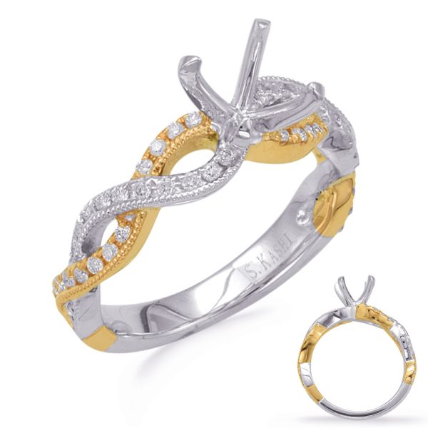 Round Diamond Engagement Ring