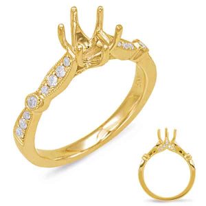 Round Diamond Engagement Ring