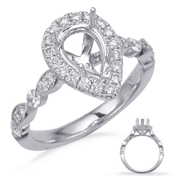Round Diamond Engagement Ring