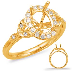 Round Diamond Engagement Ring