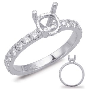 Round Diamond Engagement Ring