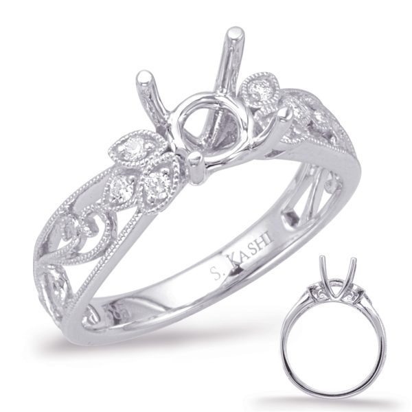 Round Diamond Engagement Ring