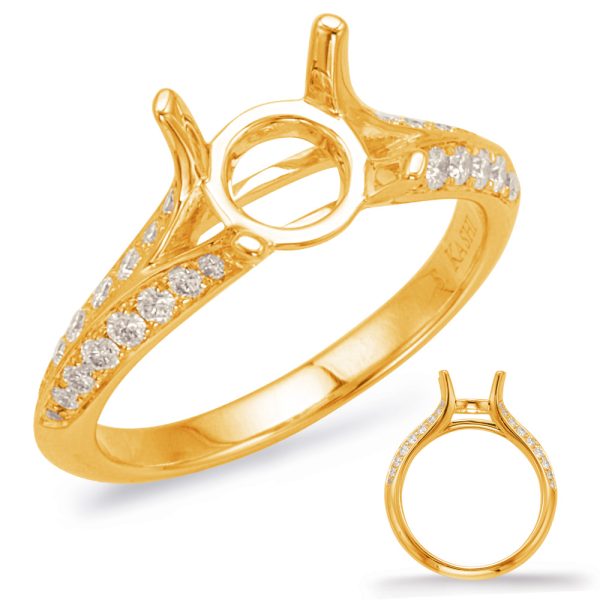 Round Diamond Engagement Ring