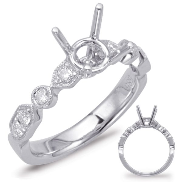 Round Diamond Engagement Ring