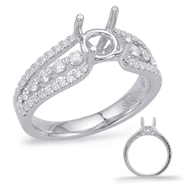 Round Diamond Engagement Ring