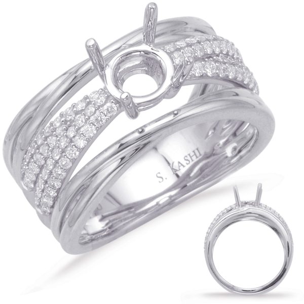 Round Diamond Engagement Ring
