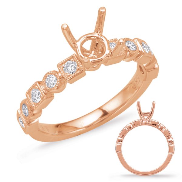 Round Diamond Engagement Ring