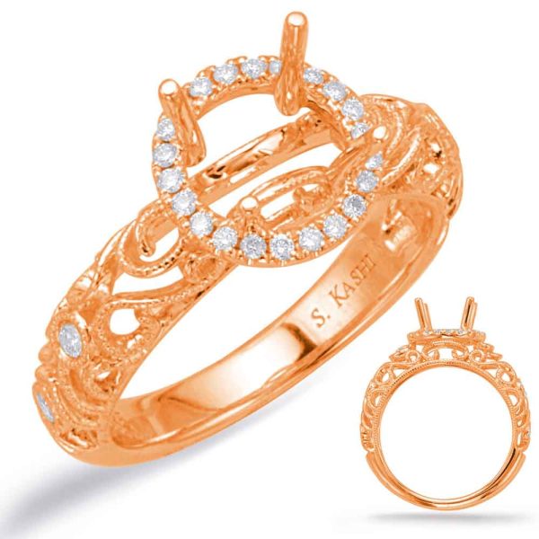 Round Diamond Engagement Ring