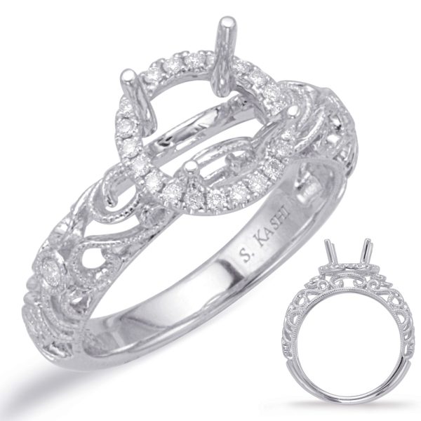 Round Diamond Engagement Ring