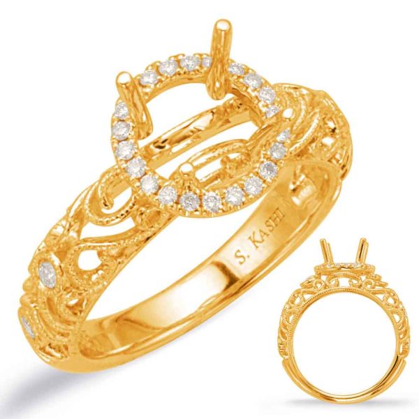 Round Diamond Engagement Ring