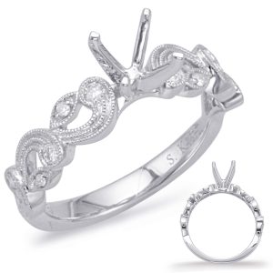 Round Diamond Engagement Ring