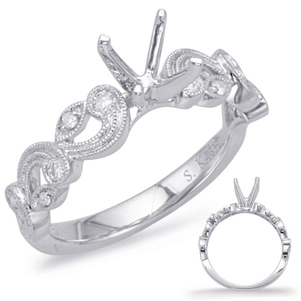 Round Diamond Engagement Ring