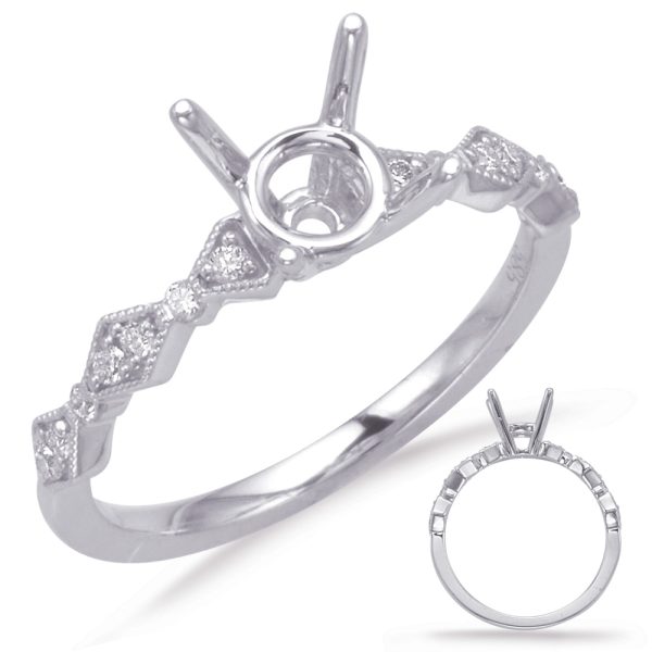 Round Diamond Engagement Ring