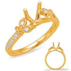 Round Diamond Engagement Ring