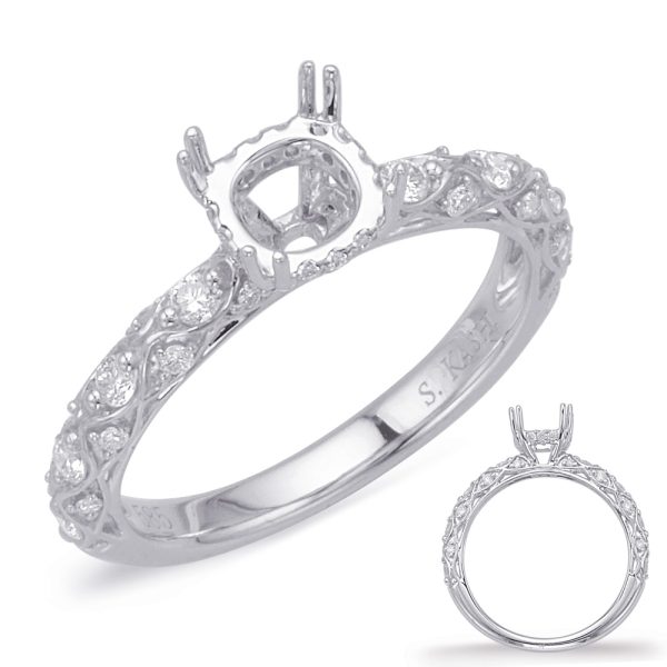 Round Diamond Engagement Ring