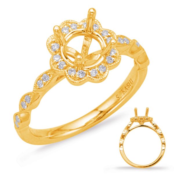 Round Diamond Engagement Ring