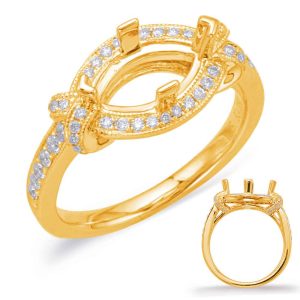 Round Diamond Engagement Ring