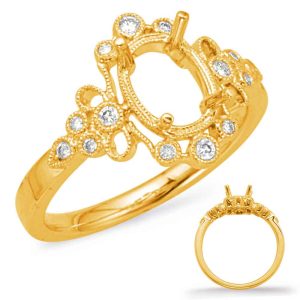 Round Diamond Engagement Ring