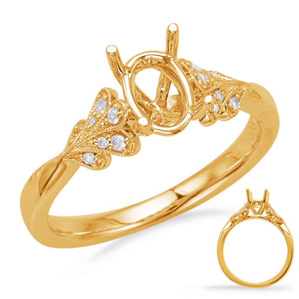 Round Diamond Engagement Ring