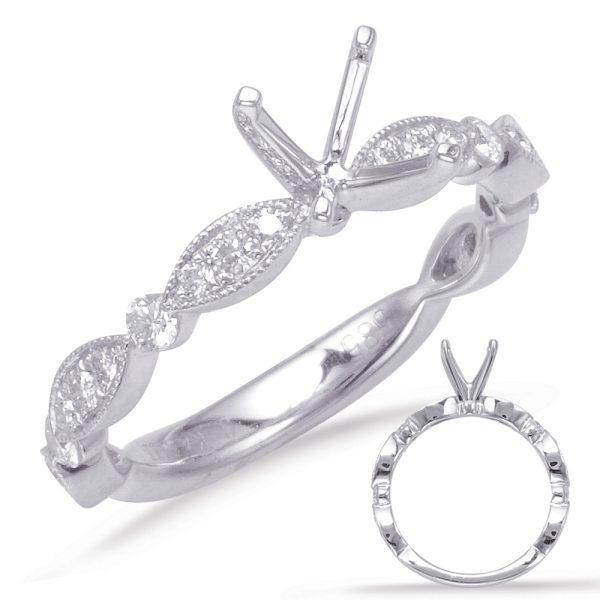 Round Diamond Engagement Ring
