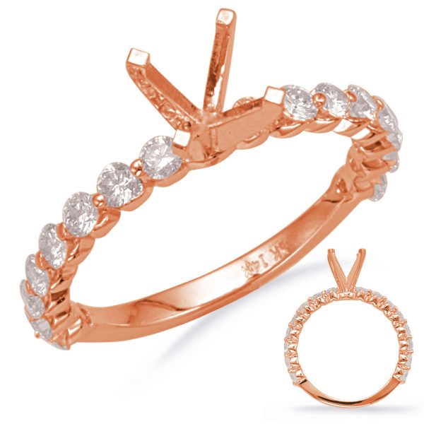 Round Diamond Engagement Ring