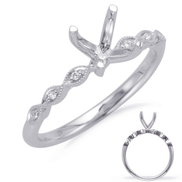 Round Diamond Engagement Ring