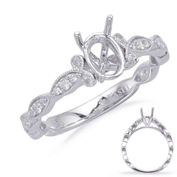 Round Diamond Engagement Ring