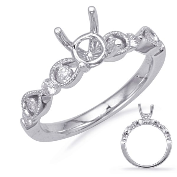 Round Diamond Engagement Ring